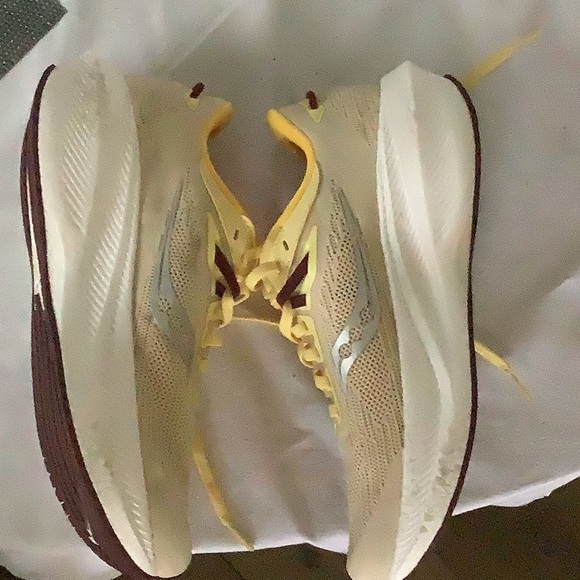 Saucony Formfit 10 Running Shoes size 8 - Picture 2 of 5